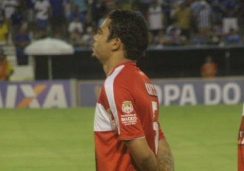 Foto: Adriano ressaltou que o CRB irá buscar a promoção para a elite nacional (divulgação CRB)