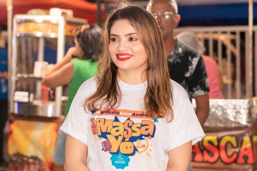 Secretária destaca ações educativas e atendimento no combate à violência contra a mulher. Foto: Victor Vercant/Secom Maceió