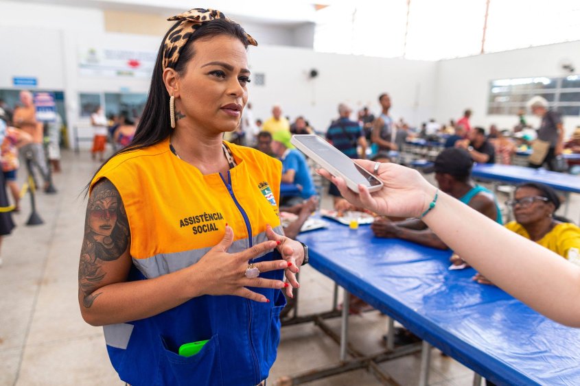 Gerente-geral dos restaurantes populares da Prefeitura de Maceió, Pamela Bastos. Foto: Alisson Frazão/Secom Maceió