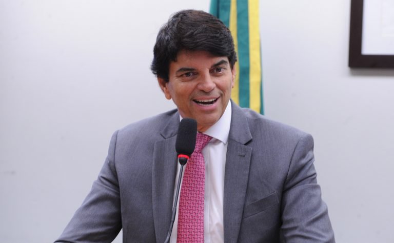 Audiência Pública - Incidentes com passageiros indisciplinados em voos comerciais. Dep. Claudio Cajado (PP-BA)