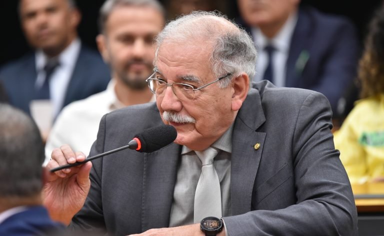 Audiência Pública - Urgência de reajuste da tabela SUS para os procedimentos de diálise. Dep. Dr. Luiz Ovando (PP - MS)