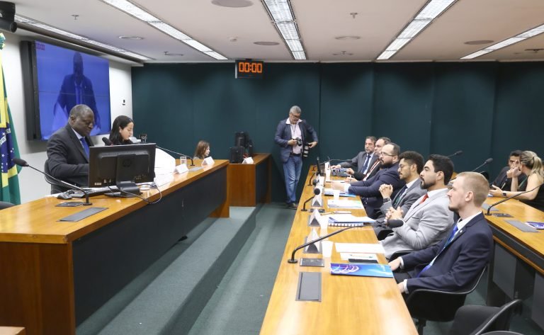 Audiência Pública - Economia, empreendedorismo e inclusão financeira nas favelas. Dep. Helio Lopes (PL - RJ)