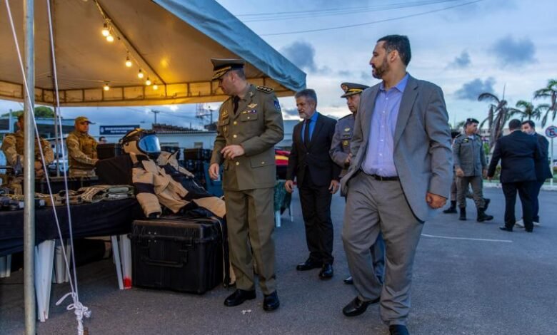 GOVERNO DE ALAGOAS - Governo de Alagoas investe R$ 11,2 milhões em modernização e entrega arsenal de última geração para a Segurança Pública