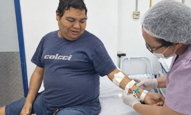 GOVERNO DE ALAGOAS - HGE garante atendimento rápido e eficaz a advogado com complicação diabética no pé e evita amputação