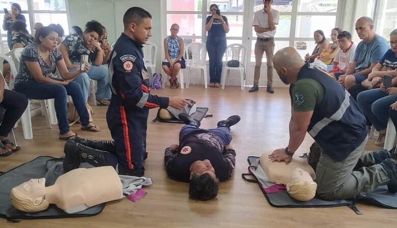 GOVERNO DE ALAGOAS - Samu leva noções de primeiros socorros a instituição que atende pessoas com Síndrome de Down