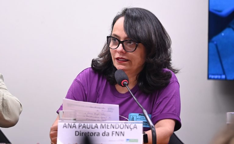 Audiência Pública - Condições de trabalho dos Nutricionistas. Diretora - Federação Nacional dos Nutricionistas, Ana Paula Mendonça