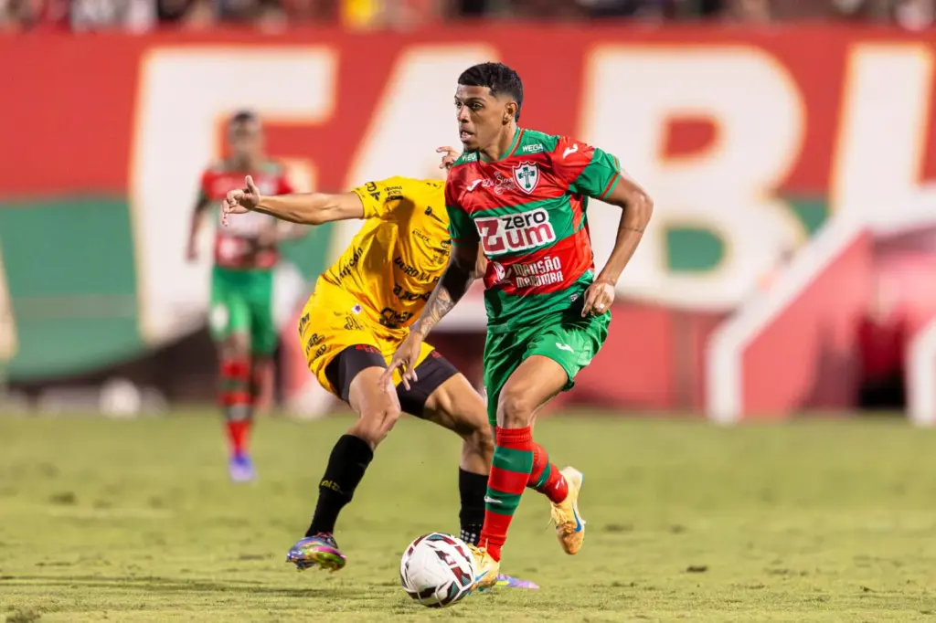 Portuguesa 3 x 0 Pouso Alegre-MG - Lusa vence a primeira na Série D 2 portuguesa bate Pouso Alegre Serie D 2
