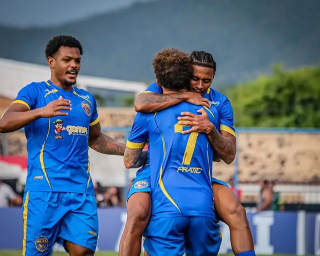 Sampaio Corrêa bate Maricá Carioca
