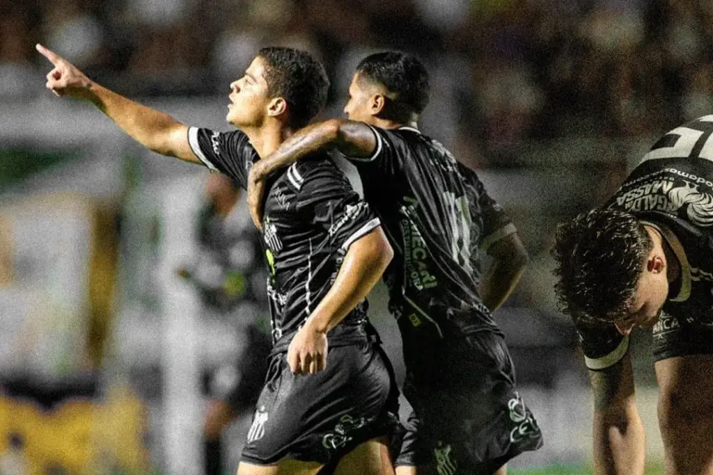 Operário-MS 4 x 1 Primavera-MT - Goleada com show de Alex Choco (Foto:  Izidorio / Felipe Surto)
