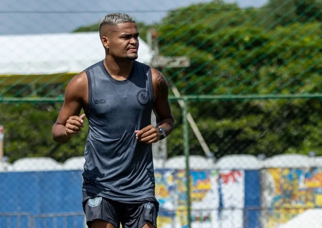 Hugo Moura baixa Jacuipense