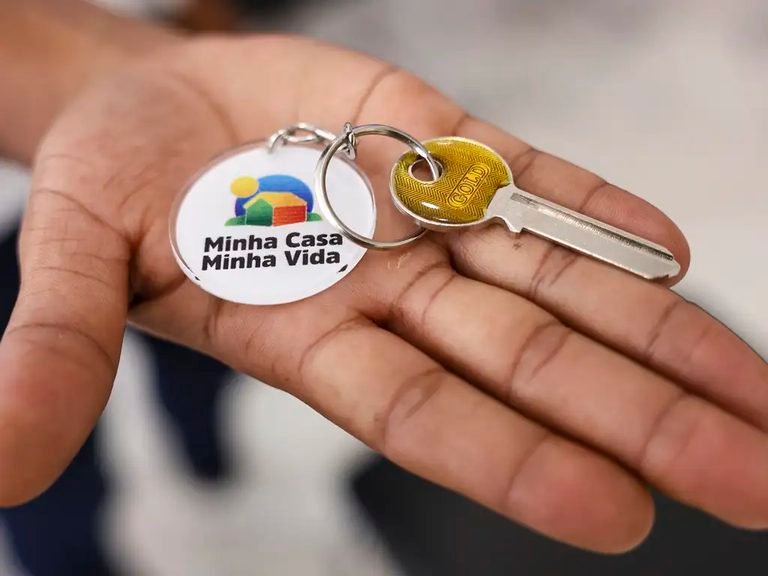 Portaria atualiza limites de renda do Minha Casa, Minha Vida