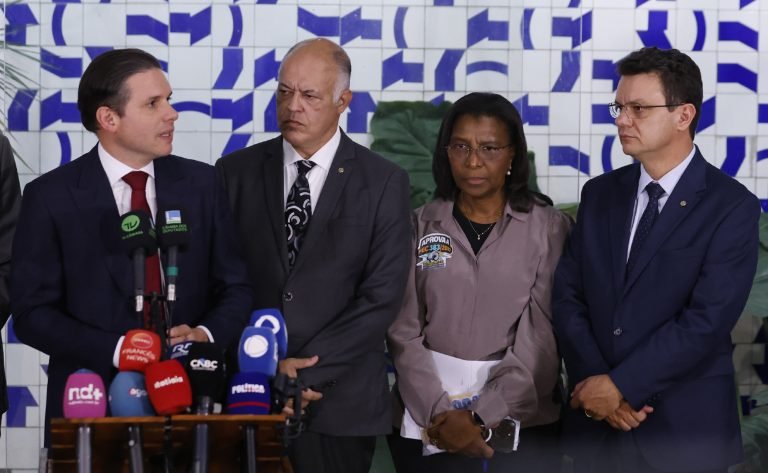 Coletiva de imprensa. Presidente da Câmara dos Deputados, Hugo Motta (REPUBLICANOS - PB)