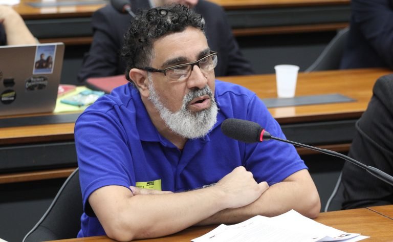 Expresso 168: PL que institui o Estatuto do(a) Trabalhador(a) da Cultura, das Artes e Eventos. Representante da Confederação Nacional dos Trabalhadores em Estabelecimentos d e Educação e Cultur (CNTEEC), Jorge Bichara.