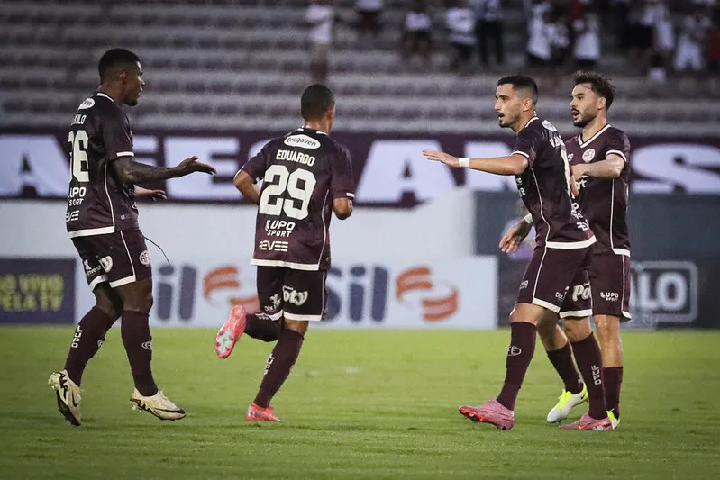 Ferroviária e juventus SE enfrentam em duelo decisivo pela liderança do grupo 3