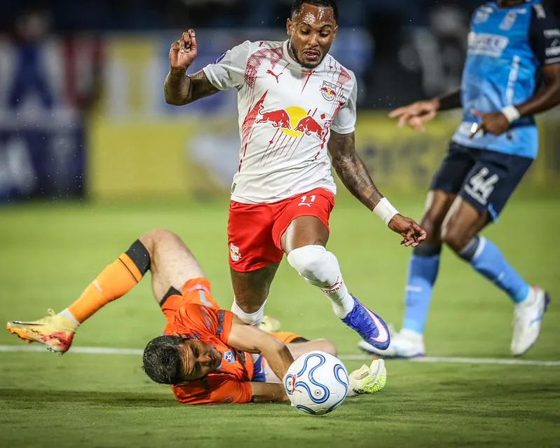 Red Bull Bragantino 3 x 2 Blooming-BOL - Pitta entra no segundo tempo e decide na Sul-Americana (Foto de Ari Ferreira/Red Bull Bragantino)