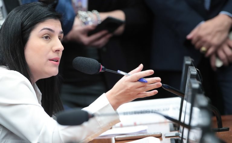 Câmara aprova prioridade no SUS para mulheres que sofrem perda gestacional ou neonatal