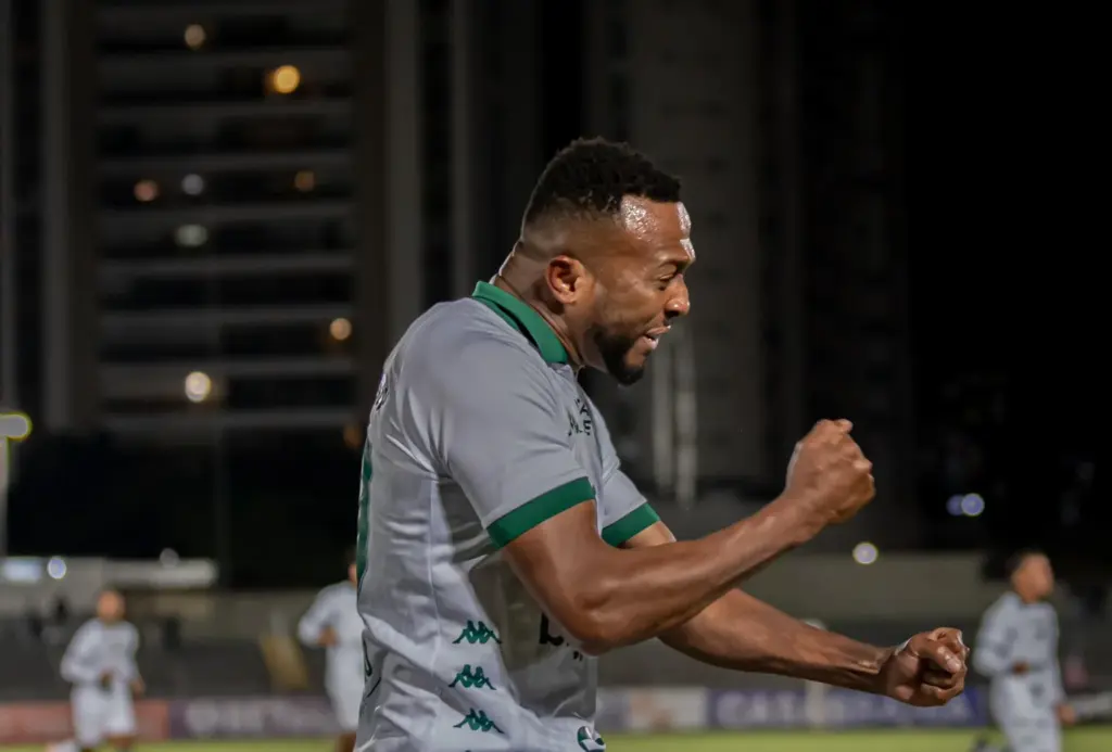 Placar FI: Guarani conquistou uma vitória expressiva por 5 a 0 diante do Maringá na noite desta segunda (Foto: Luiz Viana/Guarani)