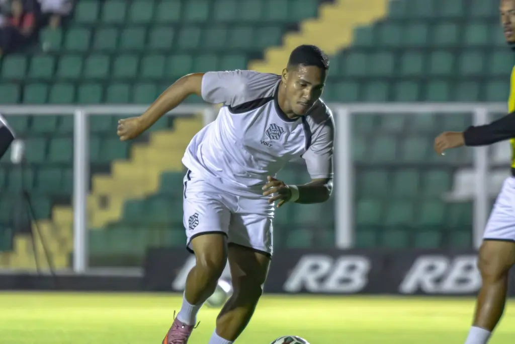 Figueirense e Itabaiana medem forças nesta sexta-feira (15), às 19h30, no Orlando Scarpelli (Foto: Patrick Floriani/FFC)