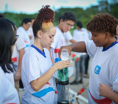  Alexandre Teixeira, William Kevin e Ana Paula Lins /Ascom Seduc