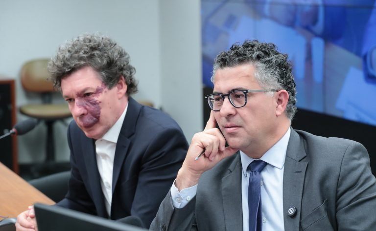 Audiência Pública - Limites e possibilidades para a redução da jornada de trabalho - perspectiva dos empregadores. Dep. Reginaldo Lopes (PT-MG) e Dep. Alencar Santana (PT - SP)