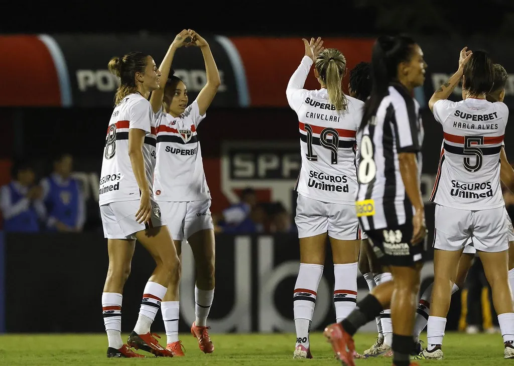 São Paulo bate Santos Brasileiro Feminino