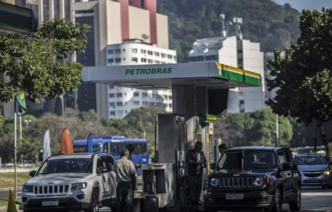 Petrobras visa elevar produção em meio à crise global