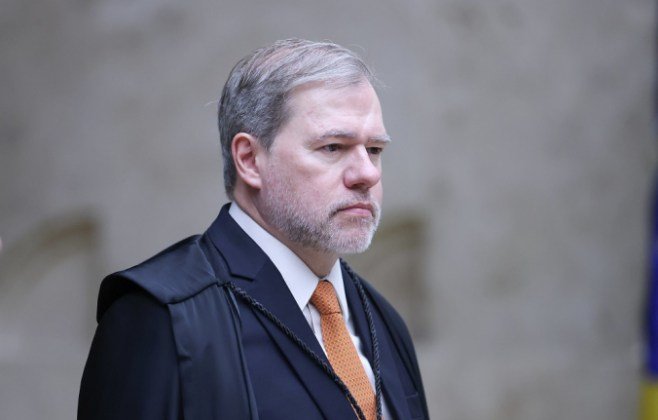Dias Toffoli assume nova função no TSE como ministro substituto