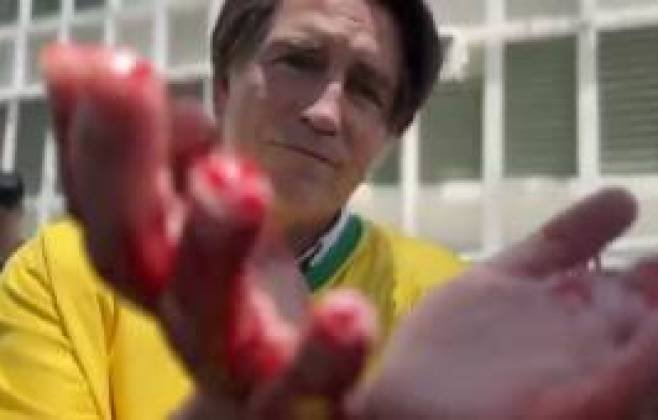Roteiro de Dark Horse traz personagens políticos e polêmicas