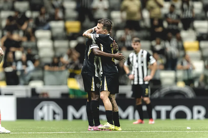 Atlético-MG 2 x 0 Cienciano - Galo decide vida na Sul-Americana em casa 2 Atlético-MG vence o Cienciano e assume liderança na Sul-Americana (Pedro Souza / Atlético)