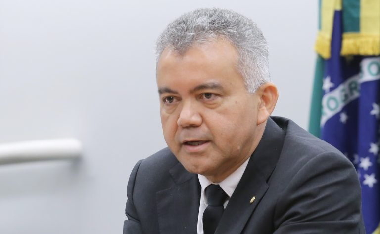 Instalação e Eleição de Presidente e Vice-Presidentes. Dep. Cleber Verde (MDB - MA)