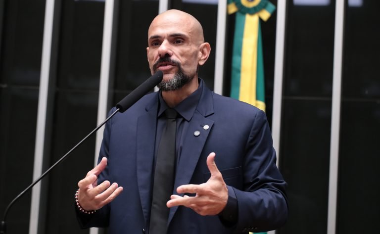 Discussão e votação de propostas legislativas. Dep. Sargento Portugal (PODE - RJ)