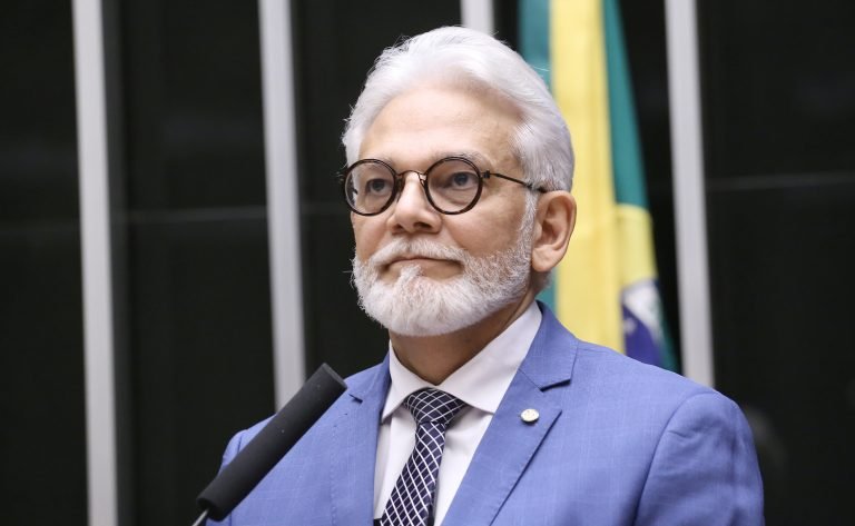 Discussão e votação de propostas legislativas. Dep. Silvio Antonio (PL - MA)