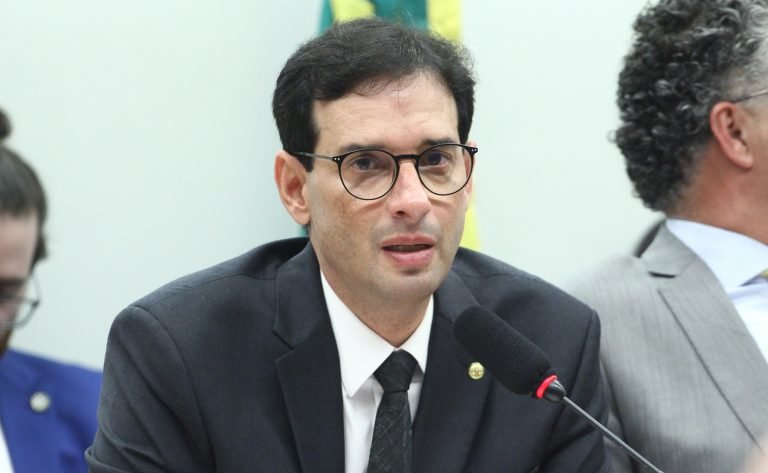 Discussão e Votação do Parecer do Relator. Dep. Leo Prates (REPUBLICANOS - BA)