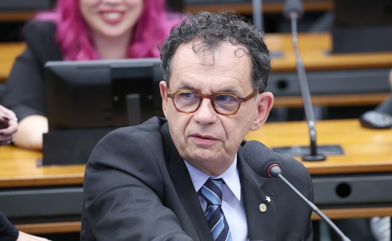 Votação de pareceres e instauração de processos. Dep. Reimont (PT-RJ)
