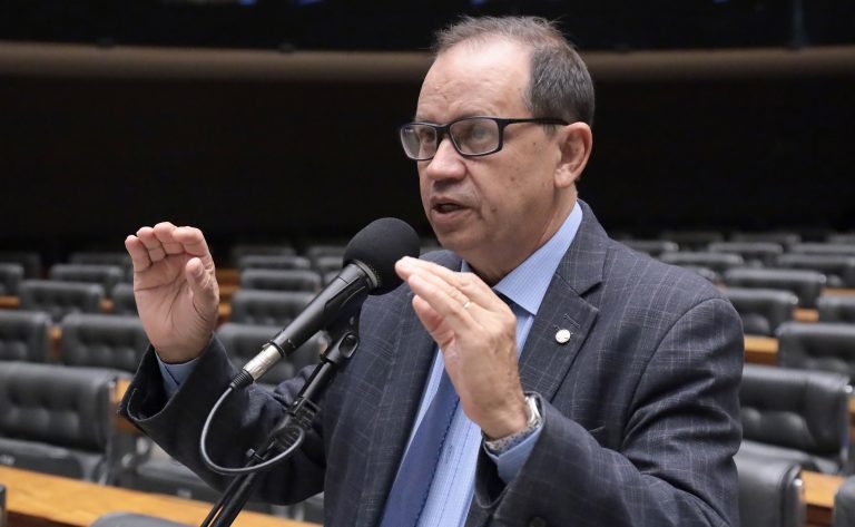Discussão e votação de propostas legislativas. Dep. Eli Borges (REPUBLICANOS - TO)