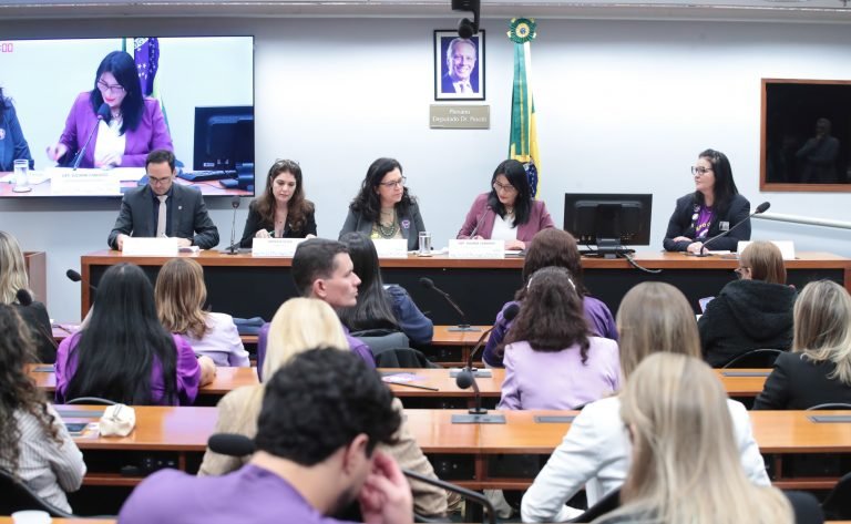 Audiência Pública - Falta de medicamentos para epilepsia no Brasil.