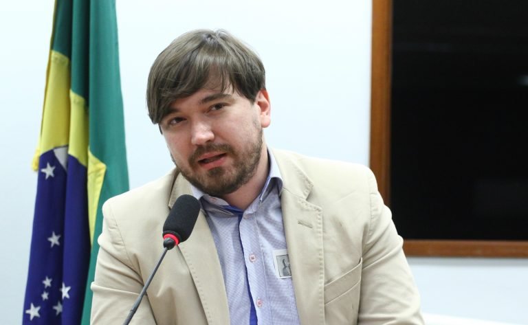 Audiência Pública - Qualidade do serviço prestado pela Amazonas Energia S/A. Instituto de Defesa dos Consumidores, Lourenço Moretto.
