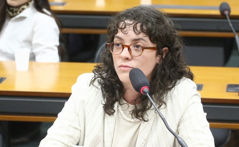 Audiência Pública - Impactos das bets. Coordenadora de Gestão da - Rede de Atenção Psicossocial, Ministério da Saúde , Gabriella de Andrade Boska.