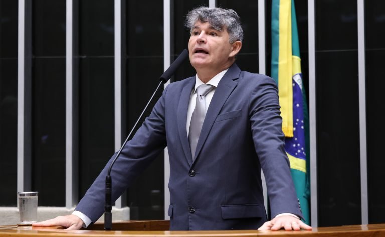 Discussão e votação de propostas legislativas. Dep. José Medeiros (PL-MT)