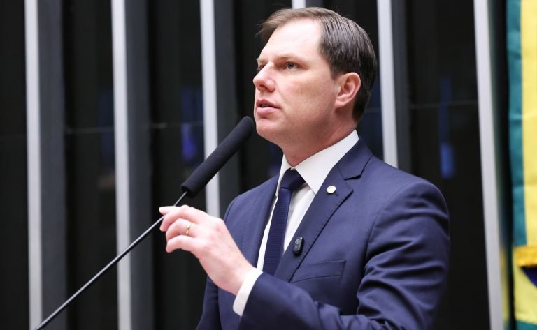 Discussão e Votação de propostas legislativas. Dep. Lucas Redecker (PSD-RS)