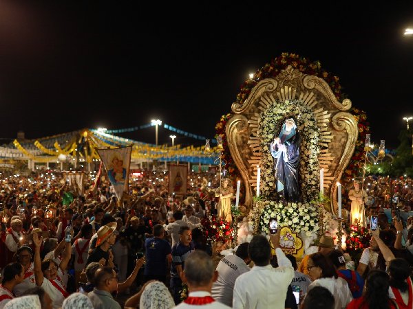 Multidão se despede da romaria de Juazeiro do Norte
