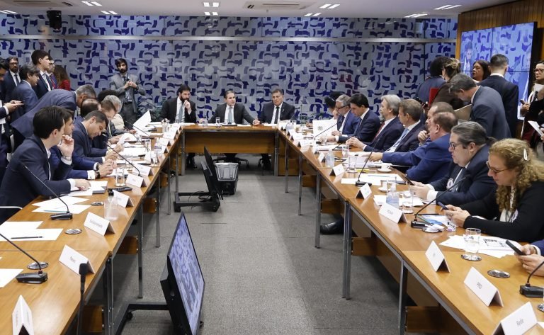 Reunião de líderes.