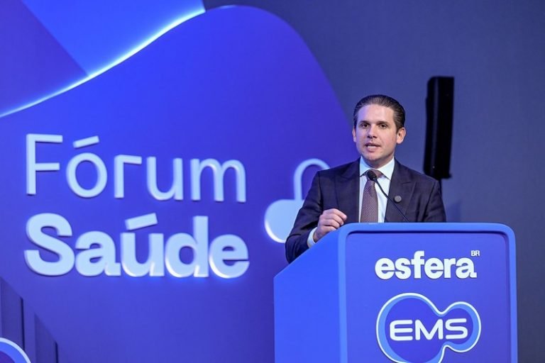 5º Fórum Saúde. Presidente da Câmara dos Deputados, Hugo Motta. Tema do evento: “Soberania e Tecnologia: Impulsionando a Indústria Nacional”.