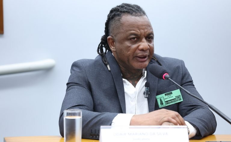 Audiência Pública - Impacto da importação de aço na Siderurgia Nacional. Presidente - Sindicato dos Trabalhadores nas Indústrias Metalúrgicas, Mecânicas, de Material Elétrico, de Material Eletrônico e de Informática, Odair Mariano da Silva.